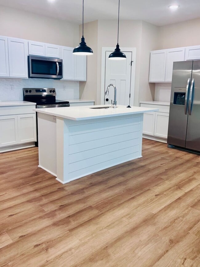 Photo - Brand New Family-Friendly 3 Bedroom Duplex with Fenced Yard