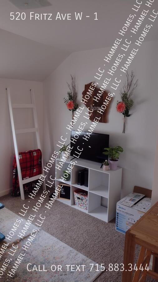 Photo - 520 Fritz Ave W Unit 1