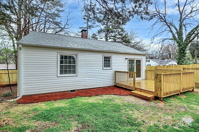 Photo - 601 N Ransom St