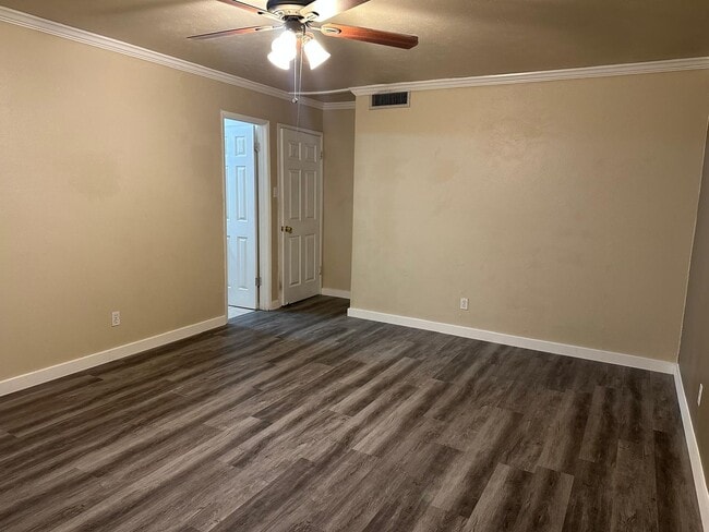 Photo - 1844 Stockton Trl