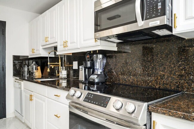 Photo - 215 Piedmont Ave NE Unidad ID1299406P