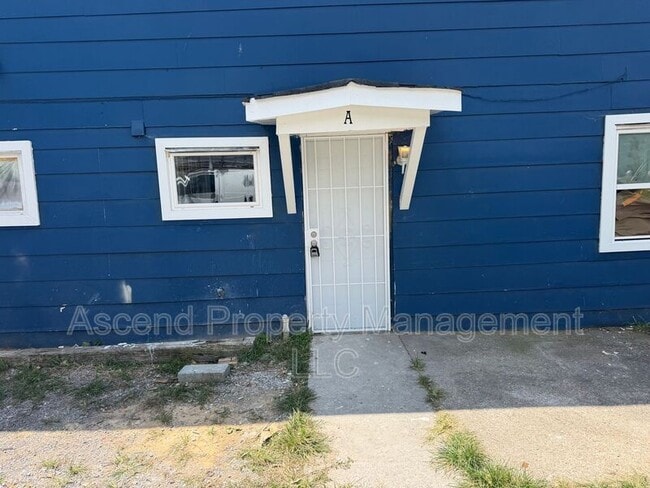 Photo - 508 Buckley St