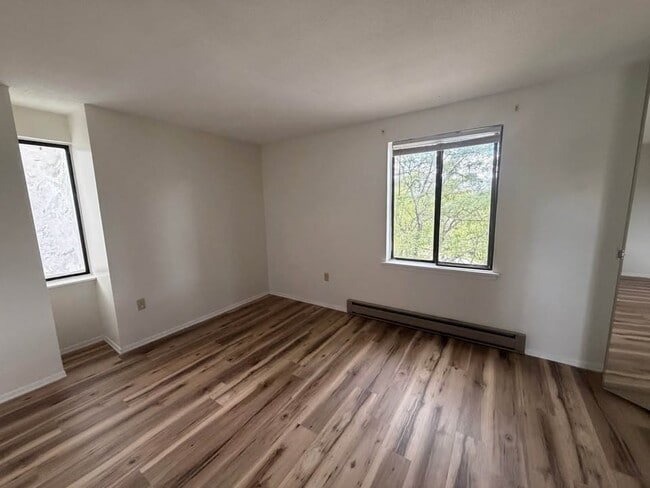 Photo - 270 Burgundy Hill Ln Unit 1 Bed 1 Bath plus Loft