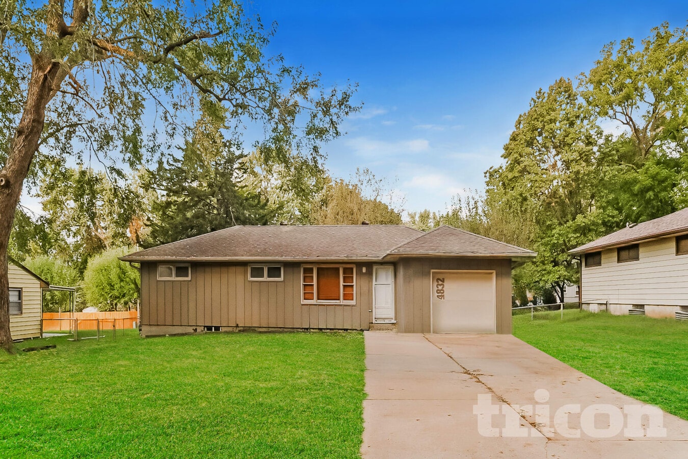 Photo - 4832 Melrose Ln