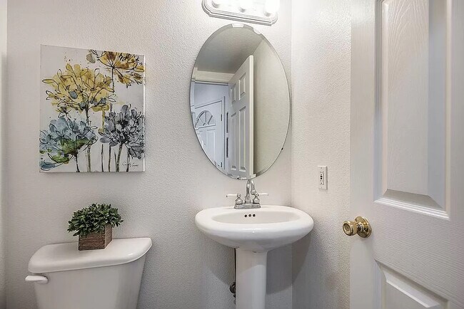 Photo - 2171 Agnew Rd