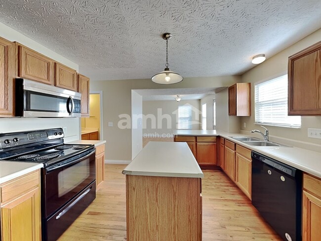 Photo - 10408 Lynchburg Dr