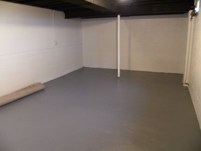 Photo - 3026-3028 Menke Cir Unit 3026