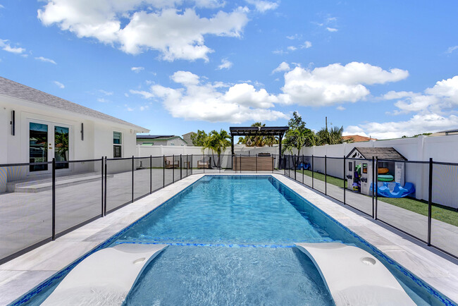 Photo - 413 SW 15th Ave