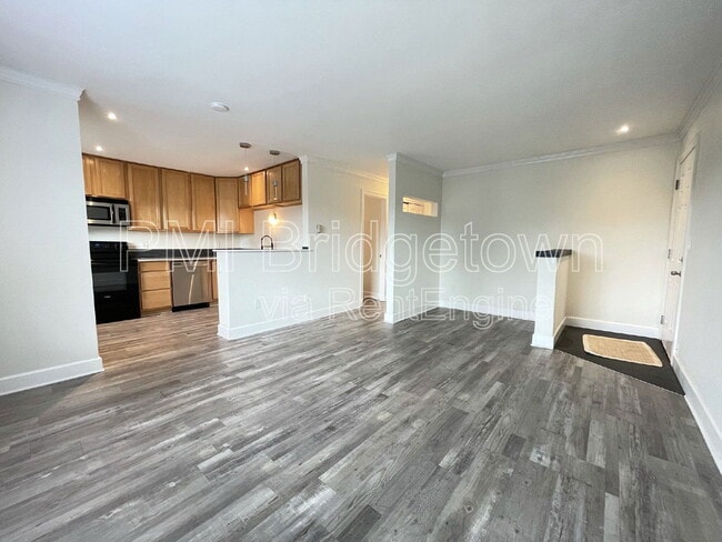 Building Photo - 8065 N Ivanhoe St Rental