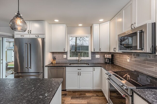 Photo - 9551 Pine Cluster Cir