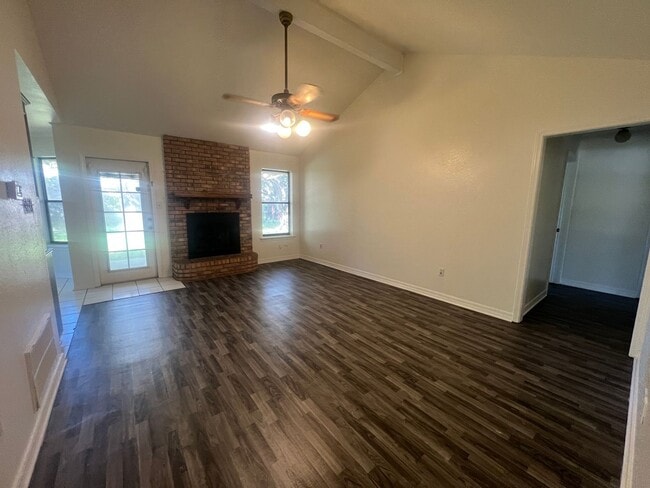 Photo - SOUTH BOSSIER CLOSE TO AIR FORCE BASE
