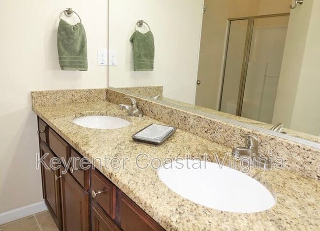 Photo - 206 Monticello Ct