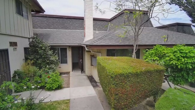 Photo - 14561 Del Amo Ave Unit 14561 Del Amo Ave B
