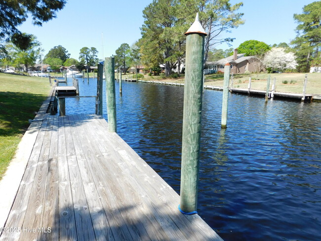 Building Photo - 6109 Schooner Ct Rental