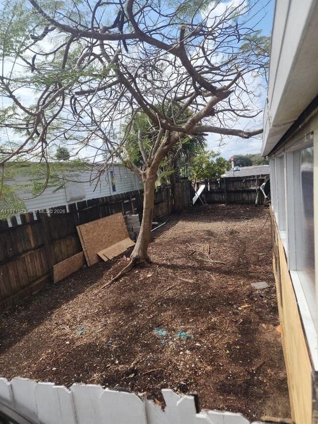 Photo - 9165 Highpoint Dr