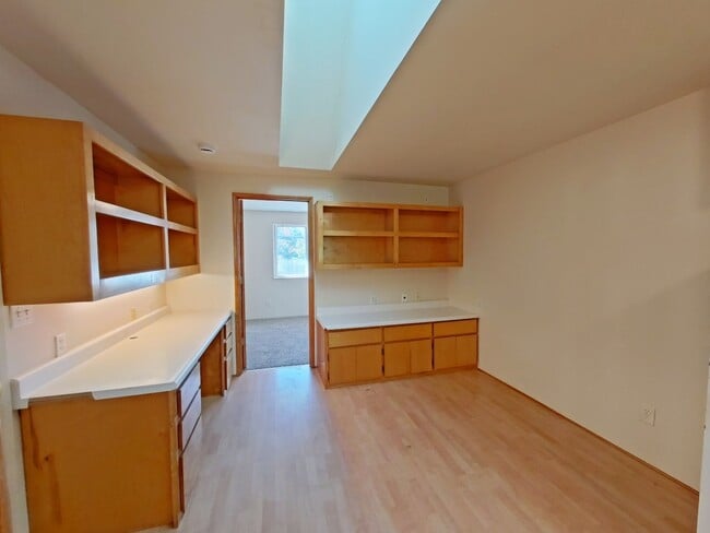 Photo - 1615 Ferry Alley Unit B
