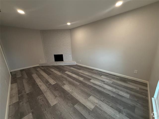 Building Photo - 1301 Sam Houston Dr Rental