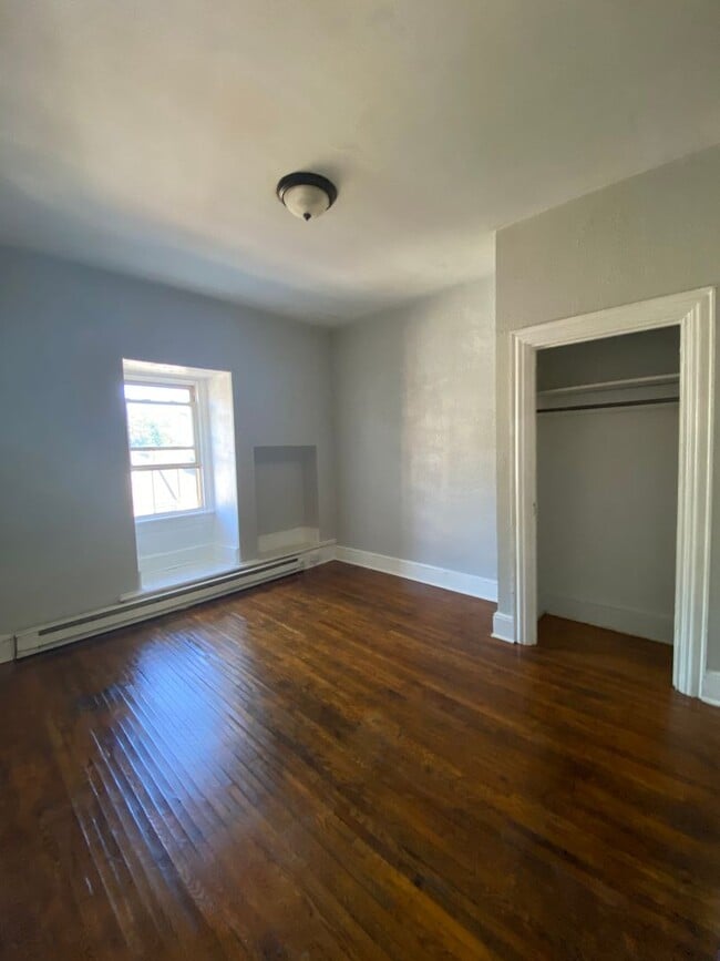 Photo - 228 W Vine St Unit Apt 3