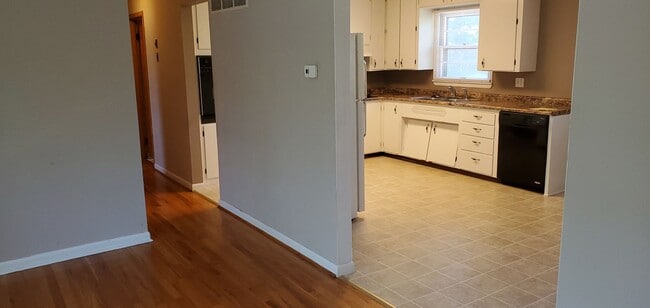 Photo - 1607 Highridge Dr Unit A