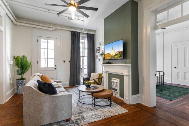 715 St Charles Ave Unit SI ID1266365P