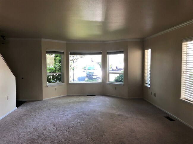 Photo - 3 Bedroom 2.5 Bath Condo-Gas Fireplace