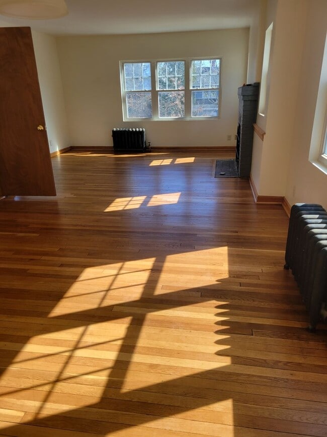 104-106-106 E Alvord St Unit 106 E. Alvord
