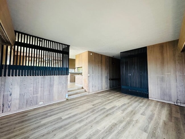 Photo - Spacious 3 Bedroom, 2 Bathroom House