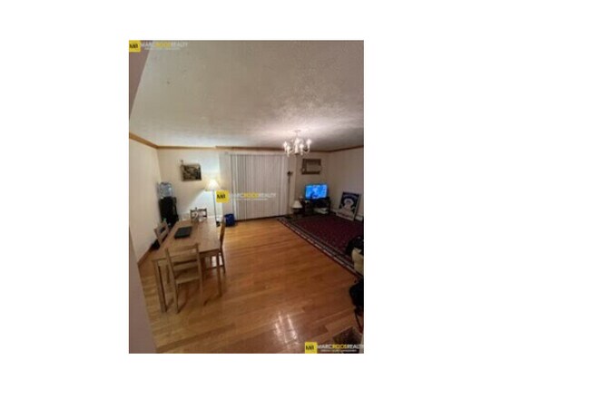 Photo - 1030 Bennington St Unit 5