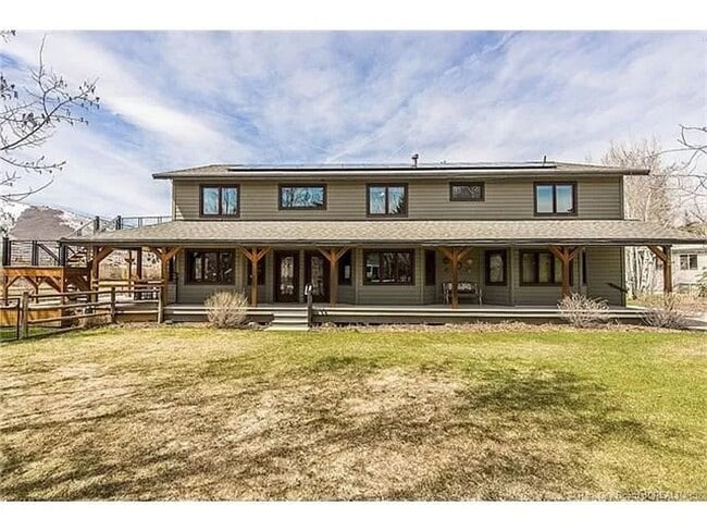Building Photo - Park Meadows Home with Views on a Cul-De-Sac