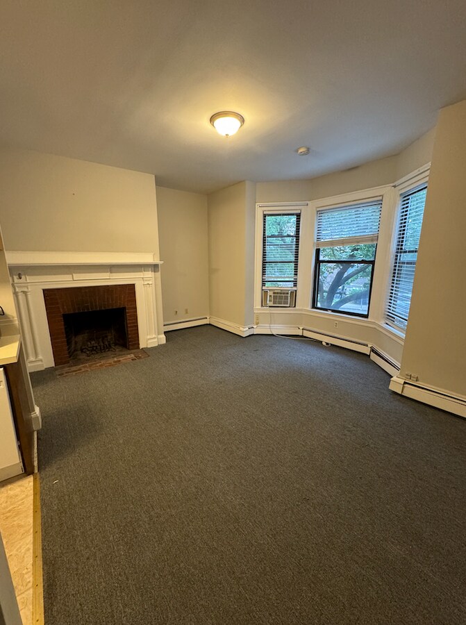 Photo - 25 Stearns Rd Unit 1