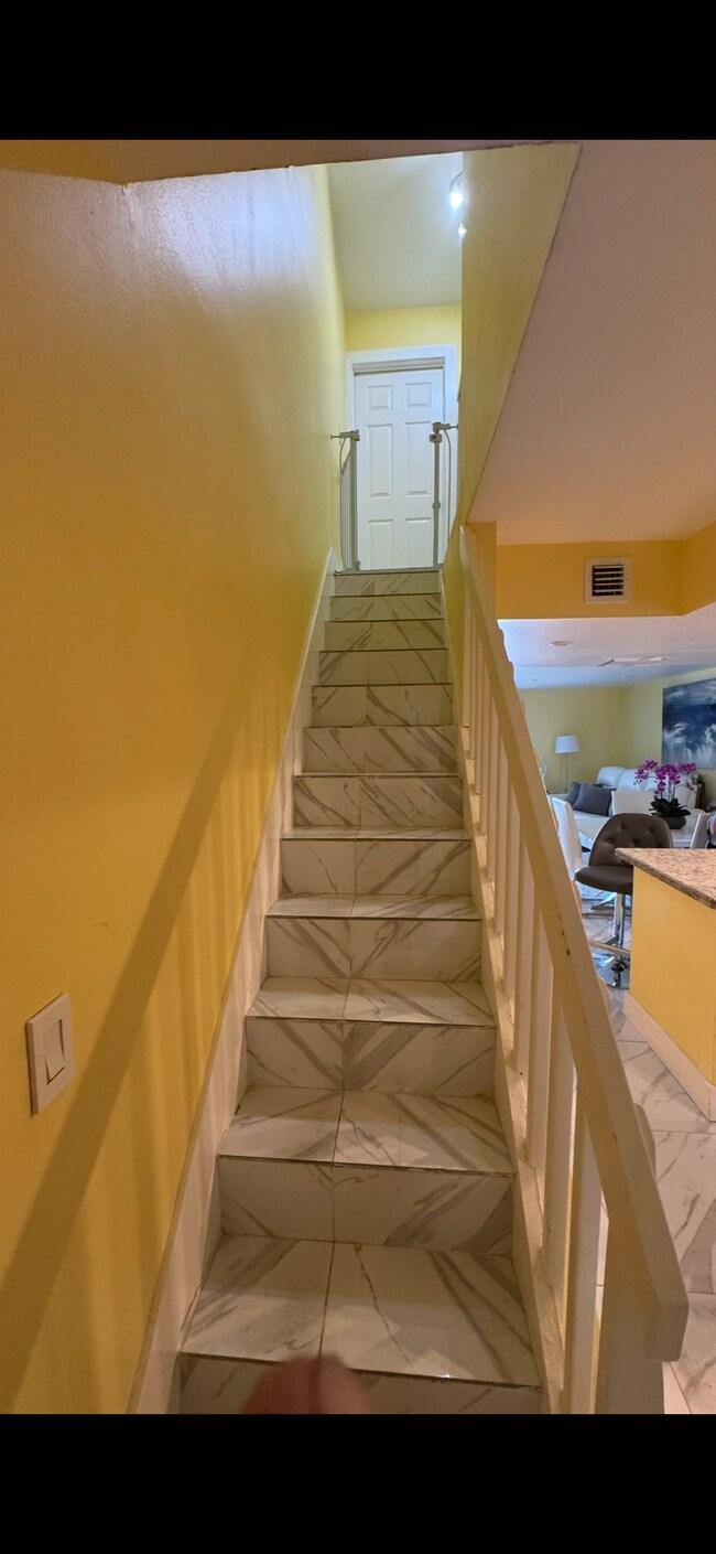 Photo - 2740 W 76th St Unit 00