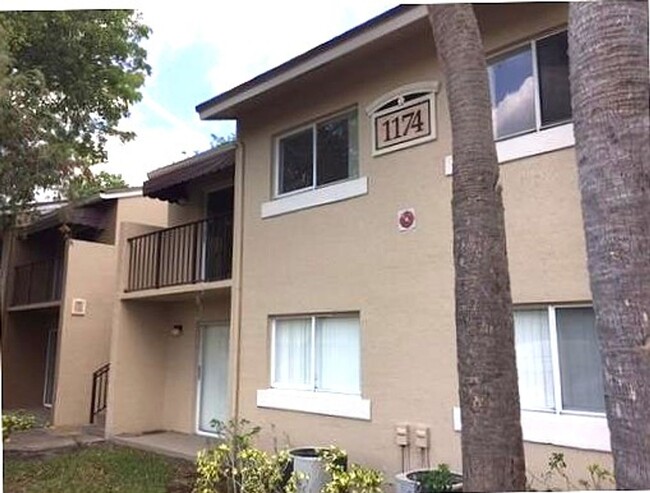 2BD/1BA Condo Available Now! **First Floo... - 2BD/1BA Condo Available Now!  **First Floo...