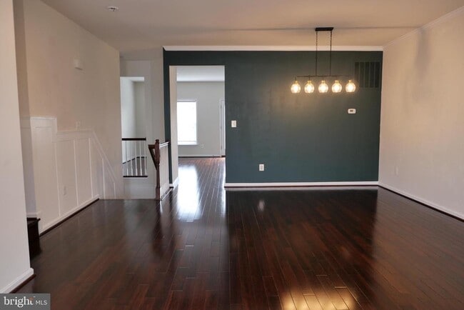 Photo - 25152 Sweet Myrtle Square