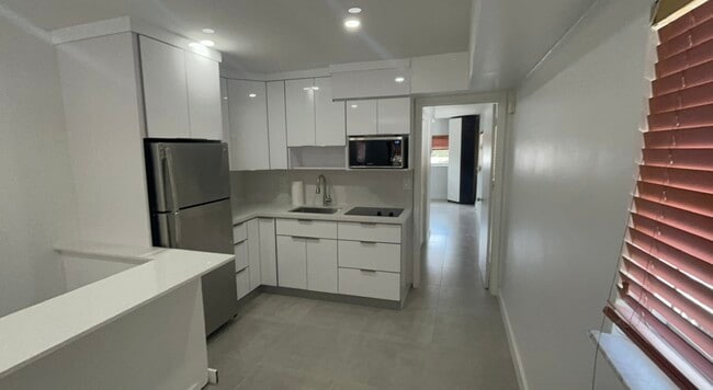 Building Photo - 11480 SW 55th St Rental
