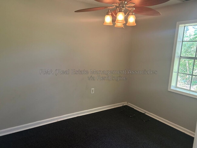 Photo - 118 Quincy Ave Unit B