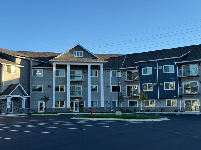 Elm Creek Commons - Elm Creek Commons
