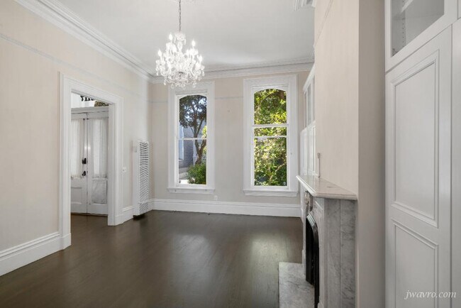 Photo - 2117 Bush St Unit 2