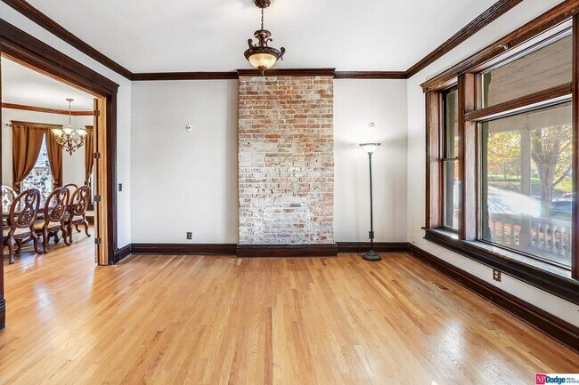 Photo - 2210 Wirt St