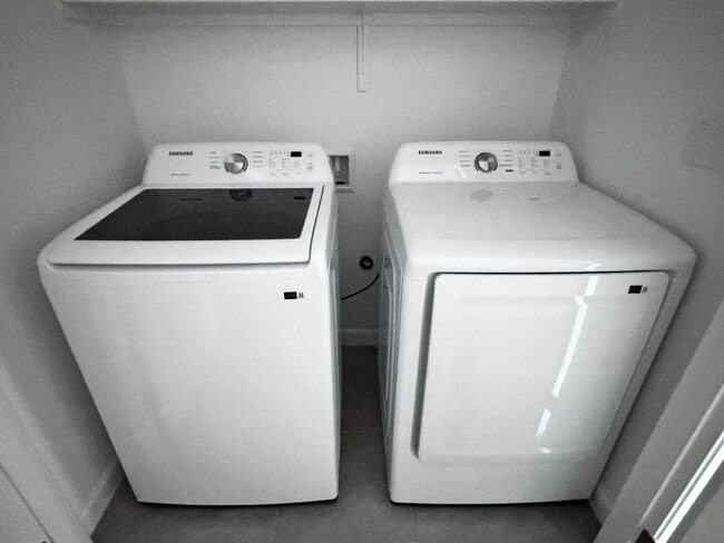 Photo - 4219 Norstad St