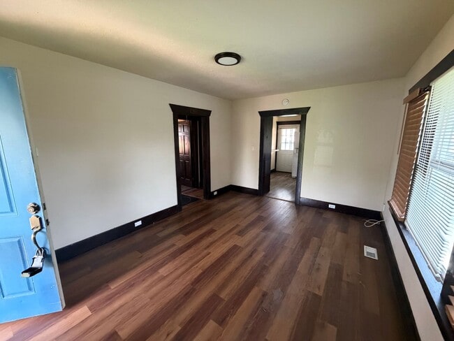 Photo - ? RENT SPECIAL — HALF OFF FIRST MONTH’S RENT ? Beautiful 2 bedroom in Lakewood WA - Apply Today!