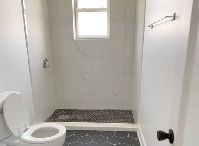 Photo - 11259 S Vincennes Ave Unidad 1E