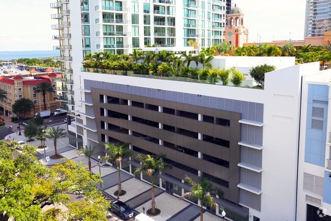 Photo - One St. Petersburg