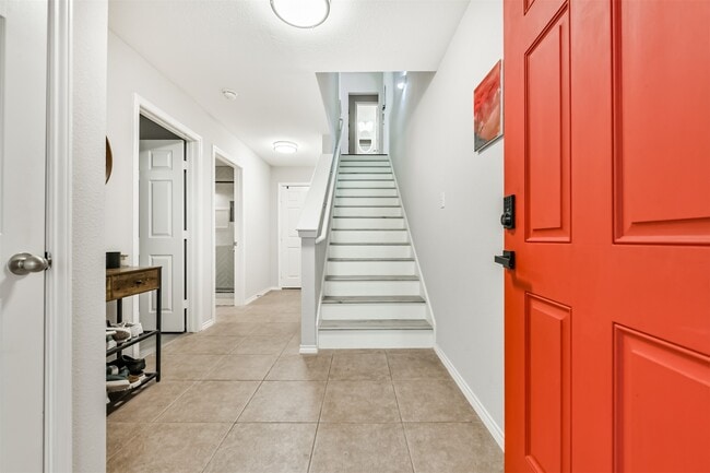 Photo - 1715 Stuart St