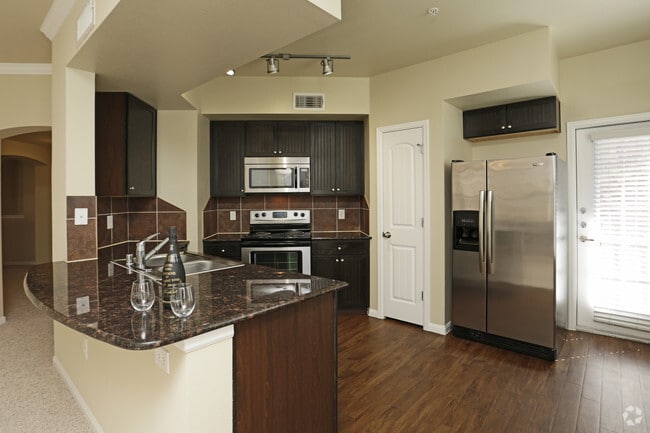 Mansions at Sunset Ridge