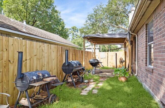 Photo - 25023 Birnam Wood Blvd Casa