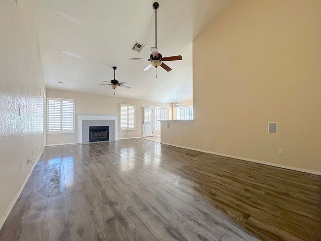Photo - East El Paso 3bed/2bath Refrig A/C!