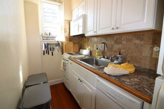 Photo - 1477 Beacon St Unidad 45