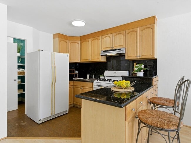 Photo - Central Makiki Two Bedroom Rental Unit 302A