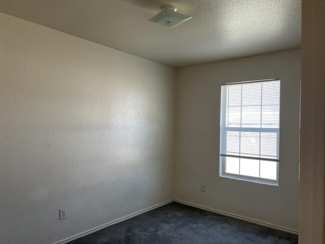 4404 Alan Kent Dr Unit C