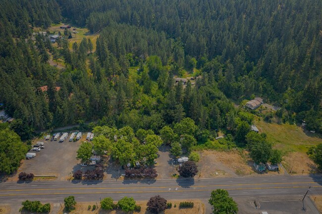 Photo - 85 Canoe Cp Lp